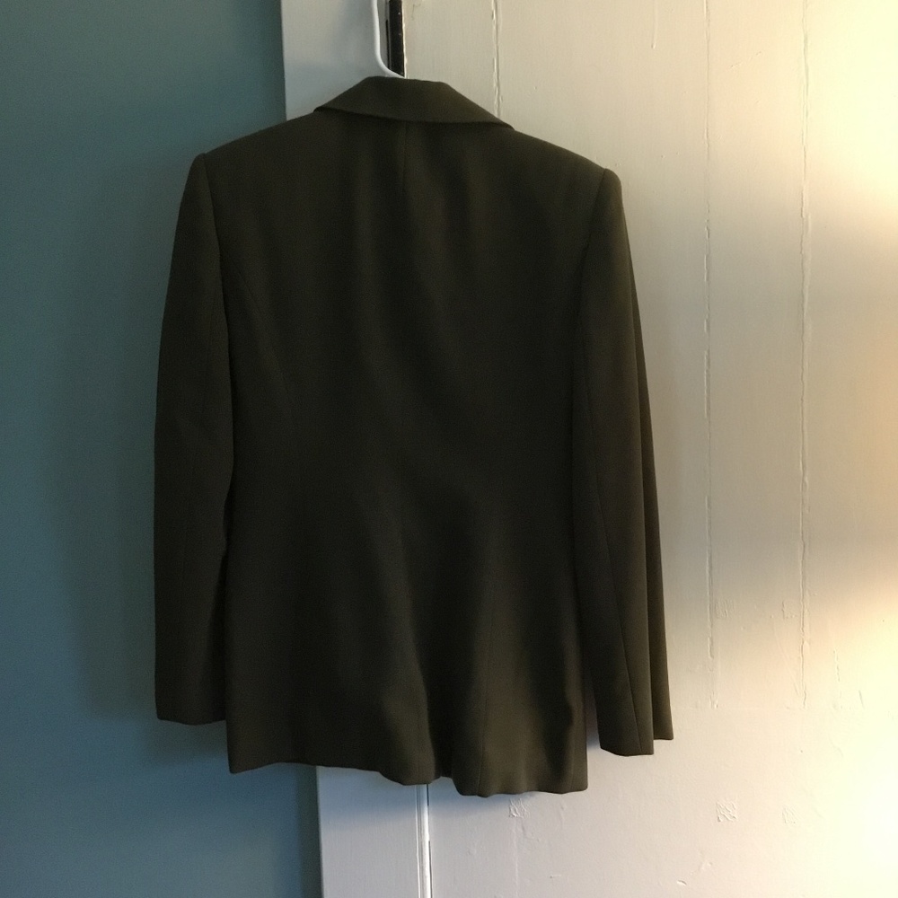 Jones New York moss green women’s blazer size 4